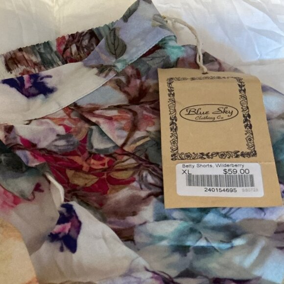 Blue Sky , Floral full gathered Shorts/ - Picture 2 of 7